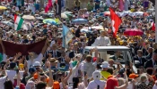 Pope Leo waving at the crowds gathered on St. Peter's Square for the Jubilee for Families, Children, Grandparents and the Elderly, June 1, 2025