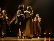 “The Thorn” is a live-action theatrical performance depicting Jesus’ life, death, and resurrection that features a cast of more than 40 performers, including aerialists, dancers, actors, and musicians, and combines choreography, music, and state-of-the-art visuals to create an experience that immerses the audience in the story of Jesus.
